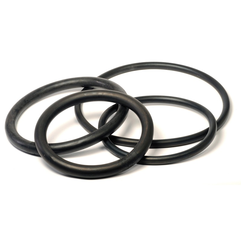 31 Incorporated (184) 14-997 "Donut" Style Mounting Ring for 17" Rims, 1/bag
